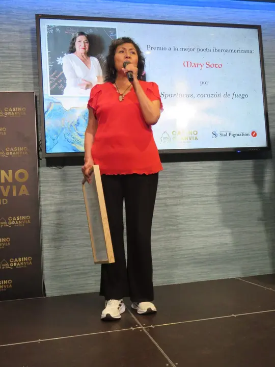 21 Mary Soto