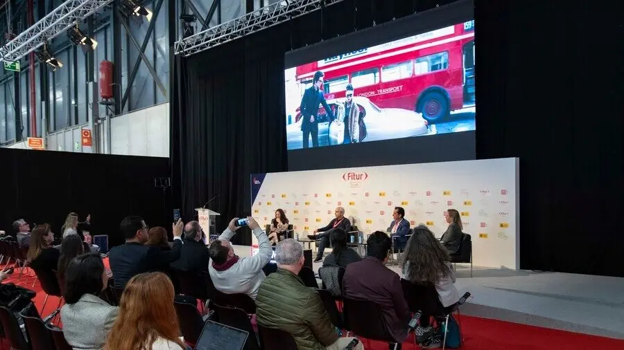 IMG NP 30 FITUR Screen_Programa