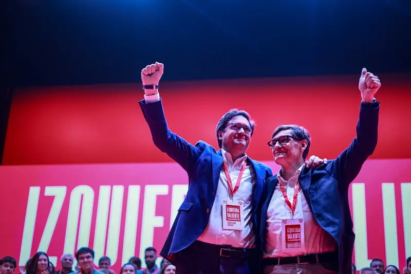 Óscar López  y Salvador Illa