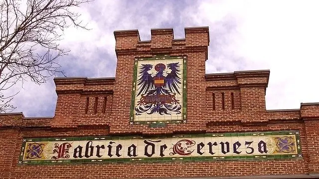 La Comunidad protegerá como BIC la antigua fábrica El Águila y los hornos cerámicos de Valdemorillo
