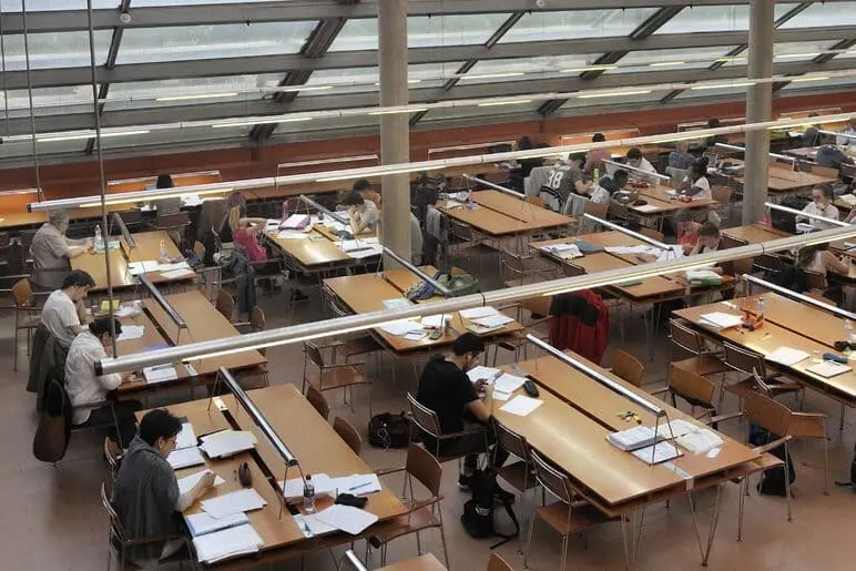 Biblioteca Cardenal Cisneros