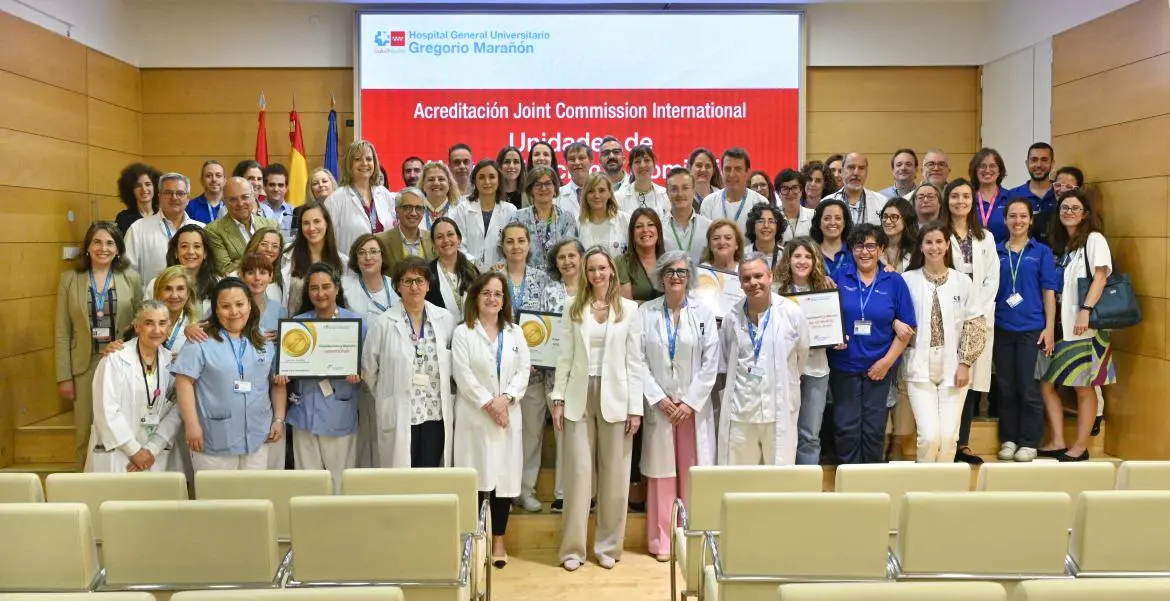 Entrega Certificado Joint Comission hospitalización a domicilio 2025 Gregorio Marañón - Foto Comunidad de Madrid