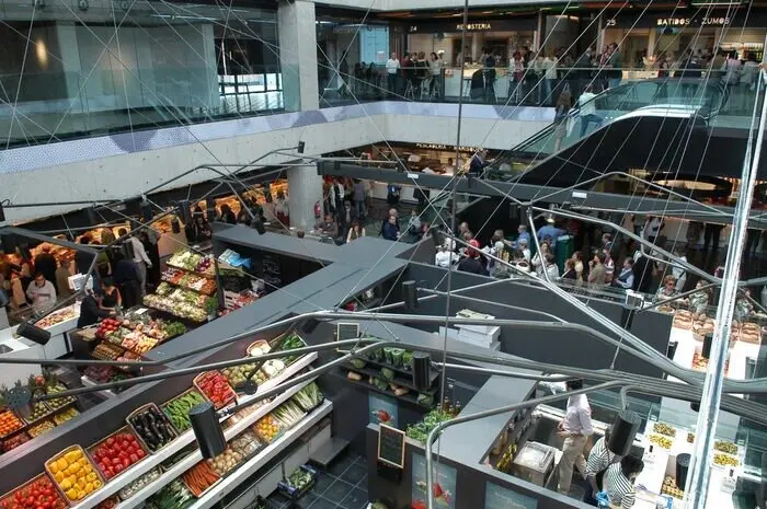 Foto de archivo del Mercado Municipal de San Antón en plena actividad