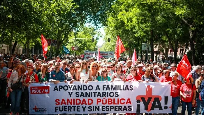 PSOE durante la manifestación