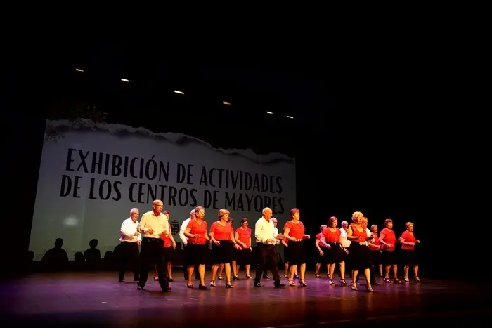 MUESTRA CENTROS DE MAYORES
