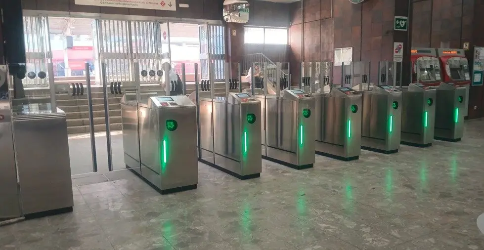 Nuevos tornos Ramón y Cajal - Foto Renfe