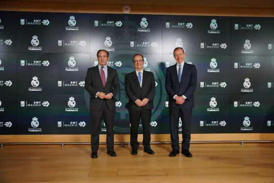 Carabante, Redondo y Butragueño tras la firma del convenio - Foto Ayuntamiento de Madrid