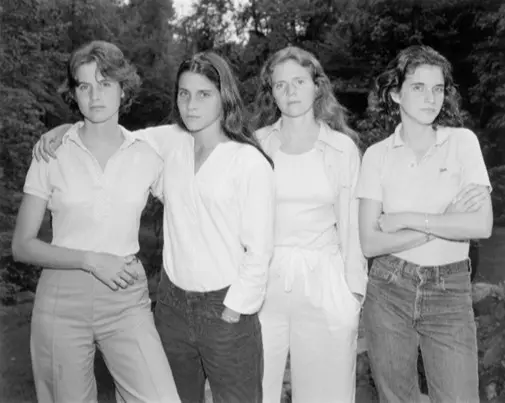 Exposición Nicholas Nixon. Las Hermanas Brown (1975-2022) - Foto José Belló Aliaga