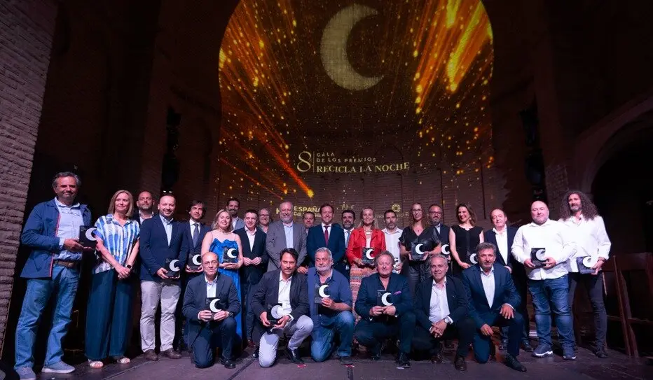 Foto familia 8ª Gala  de los Premios Recicla la Noche en Toledo - Foto Comunidad de Madrid