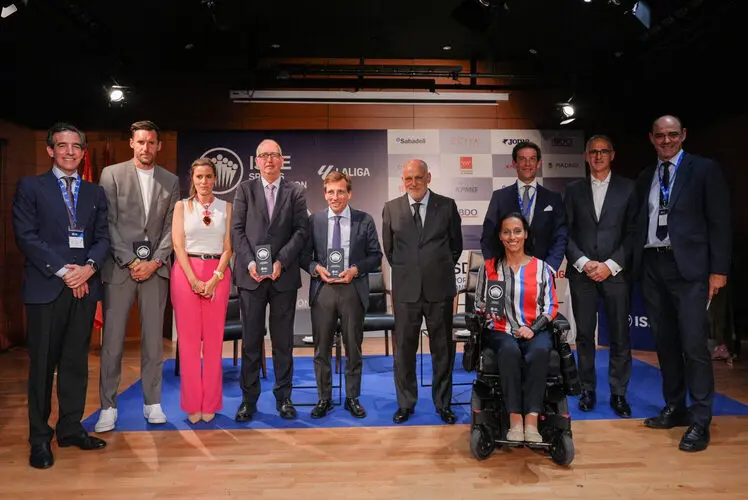 Imágenes de la VI edición de ISDE Sports Convention (ISC 2025), en la que el alcalde de Madrid ha recogido el Premio a la Trayectoria Institucional Deportiva concedido al Ayuntamiento de Madrid