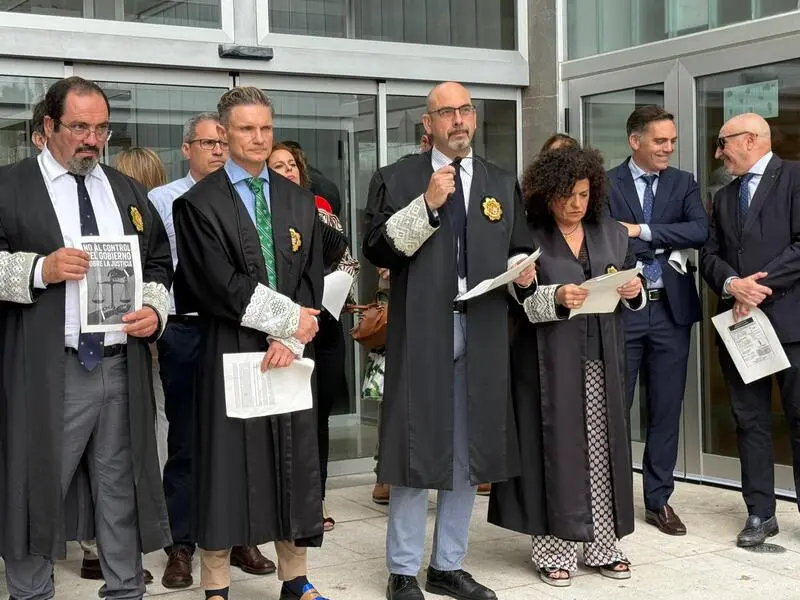 Jueces y fiscales se movilizan contra las reformas judiciales y fiscales impulsadas por el Gobierno