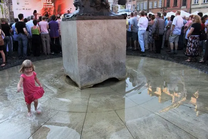 Europa. Varsovia, 2021, Primer premio UGT 2017