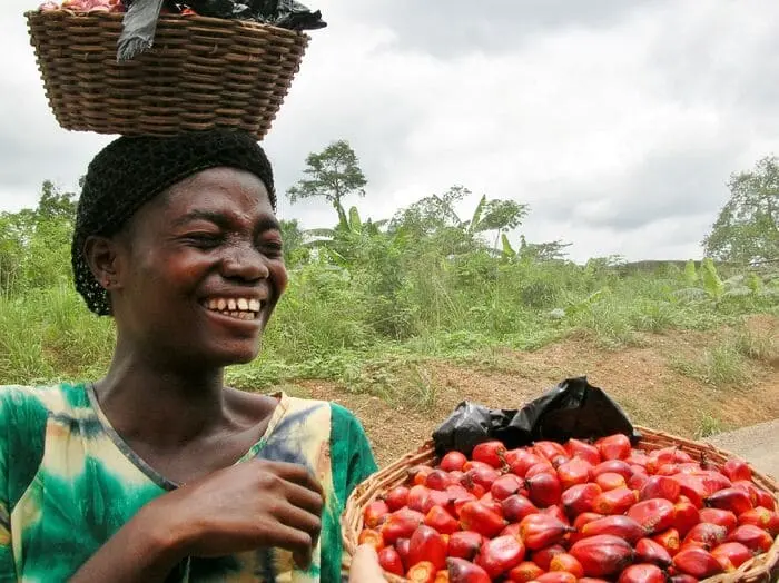 África. Mujer en Ghana, 2006