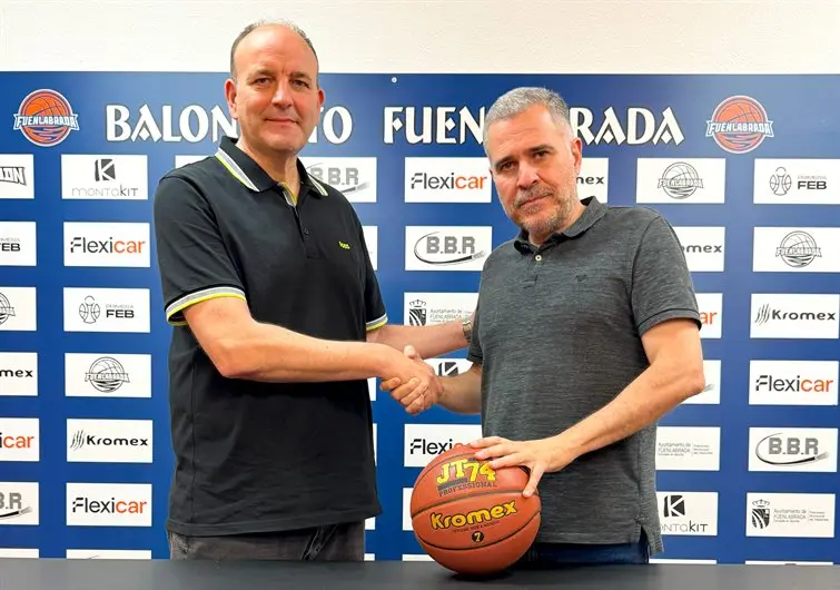Eduardo Pascual (izquierda) y Borja Rupérez (derecha). Departamento de Comunicación del Flexicar Fuenlabrada