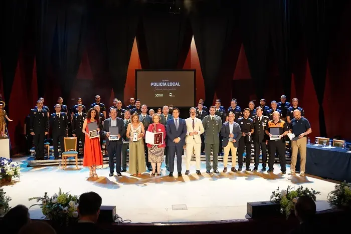 MEDALLAS POLICÍA LAS ROZAS 1