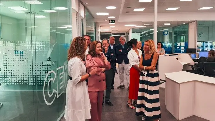 La consejera Matute, durante su visita a Net-Pharma Hub - Foto Comunidad de Madrid