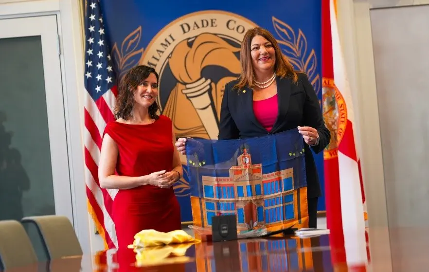 Isabel Díaz Ayuso, en el en el Miami Dade College - Foto Comunidad de Madrid