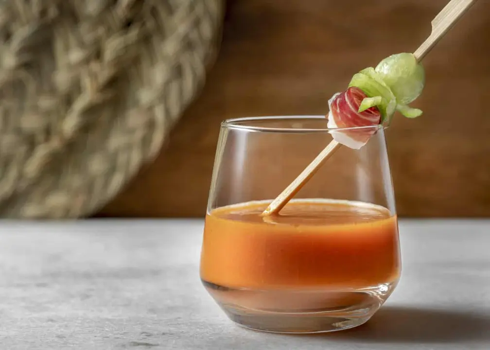 Degustación gazpacho, restaurante El Ancla