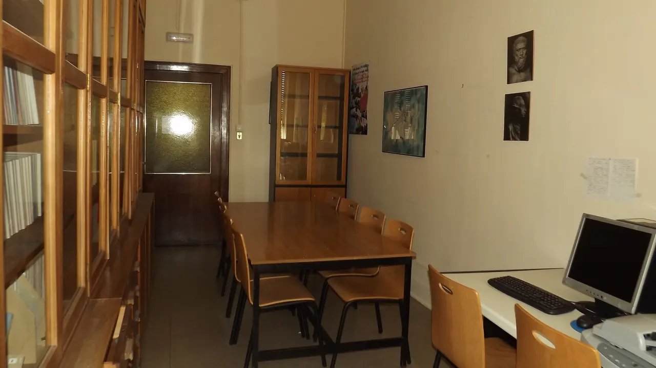 Biblioteca de Filosofía de la Complutense antes de la reforma