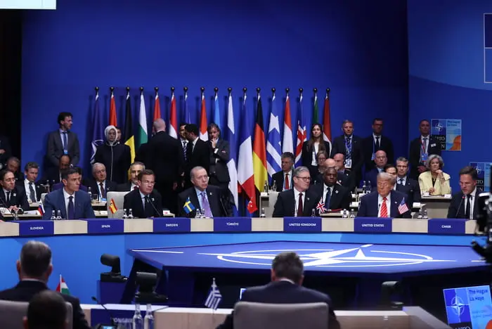 Sánchez junto a otros mandatarios en la última reunión de la OTAN | Foto de la OTAN