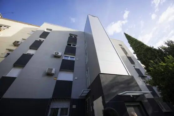 Imagen de archivo. Edificio de uso residencial rehabilitado ©Miguel Berrocal