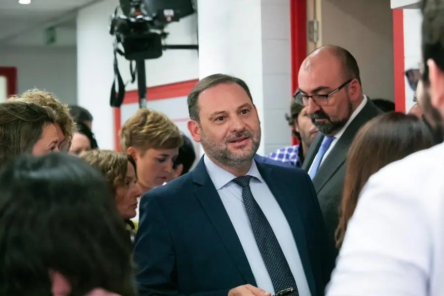 El exministro José Luis Ábalos con Koldo García en la sede de Ferraz cuando ambos estaban en el PSOE | Foto del PSOE