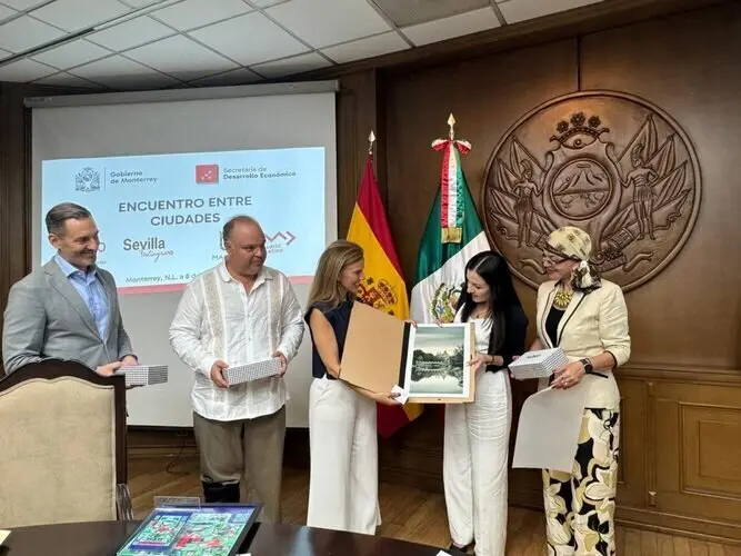 La concejala delegada de Turismo, Almudena Maíllo, durante el viaje de promoción turística de la ciudad de Madrid en México