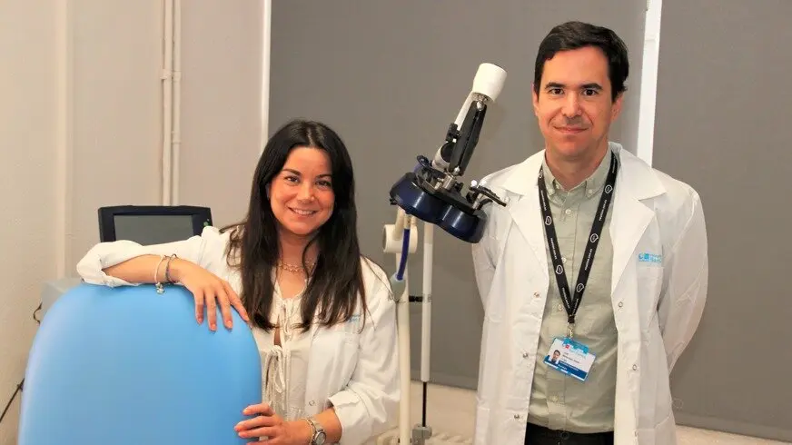 El Hospital Clínico San Carlos lidera un estudio pionero sobre estimulación  magnética transcraneal - Foto Comunidad de Madrid