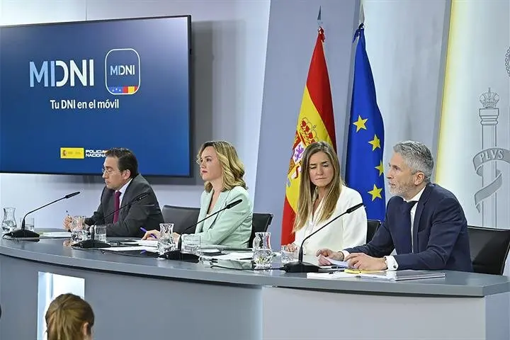 Aagesen, Marlaska, Albares y Alegría, en una rueda de prensa del Consejo de Ministros | Foto de Pool Moncloa/Jose Manuel Álvarez