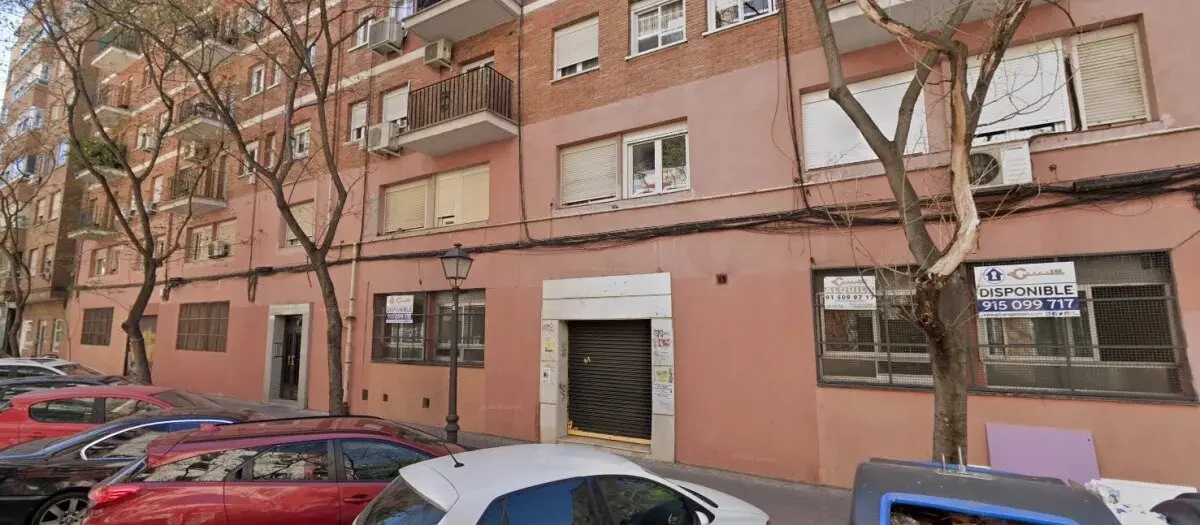 hotel cápsula ilegal en Arganzuela