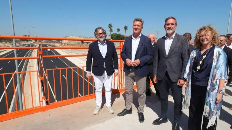 El viceconsejero de Vivienda, Transportes e Infraestructuras ha visitado hoy el puente - Foto Comunidad de Madrid