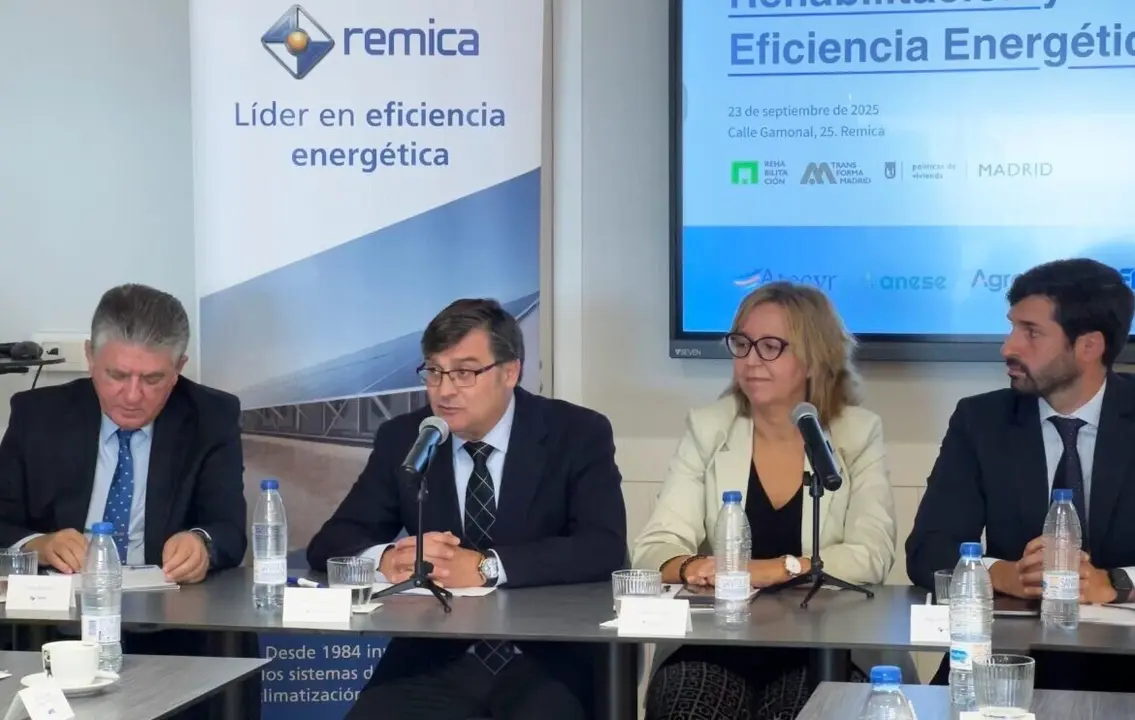 Álvaro González, en el II Encuentro Sectorial de Rehabilitación y Eficiencia Energética del grupo Remica - Foto Ayuntamiento de Madrid