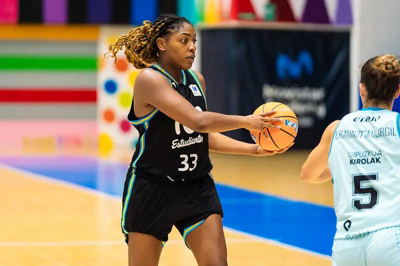 Nneka Ezeigbo - Movistar Estudiantes (Flickr)