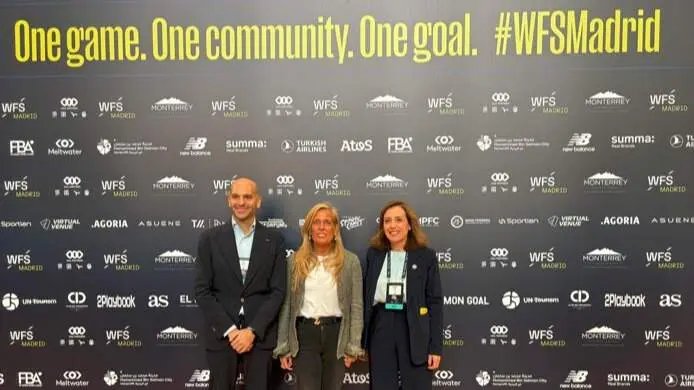 La consejera Albert, en  la novena edición del World Football Summit - Foto Comunidad de Madri