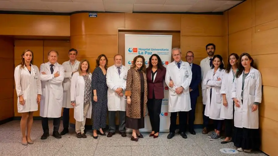 La consejera de Sanidad, en el hospital público La Paz - Foto Comunidad de Madrid