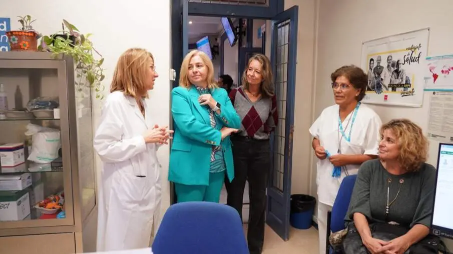 La vicealcaldesa Sanz, en el Centro de Vacunación Internacional de Madrid Salud - Foto Ayuntamiento de Madrid