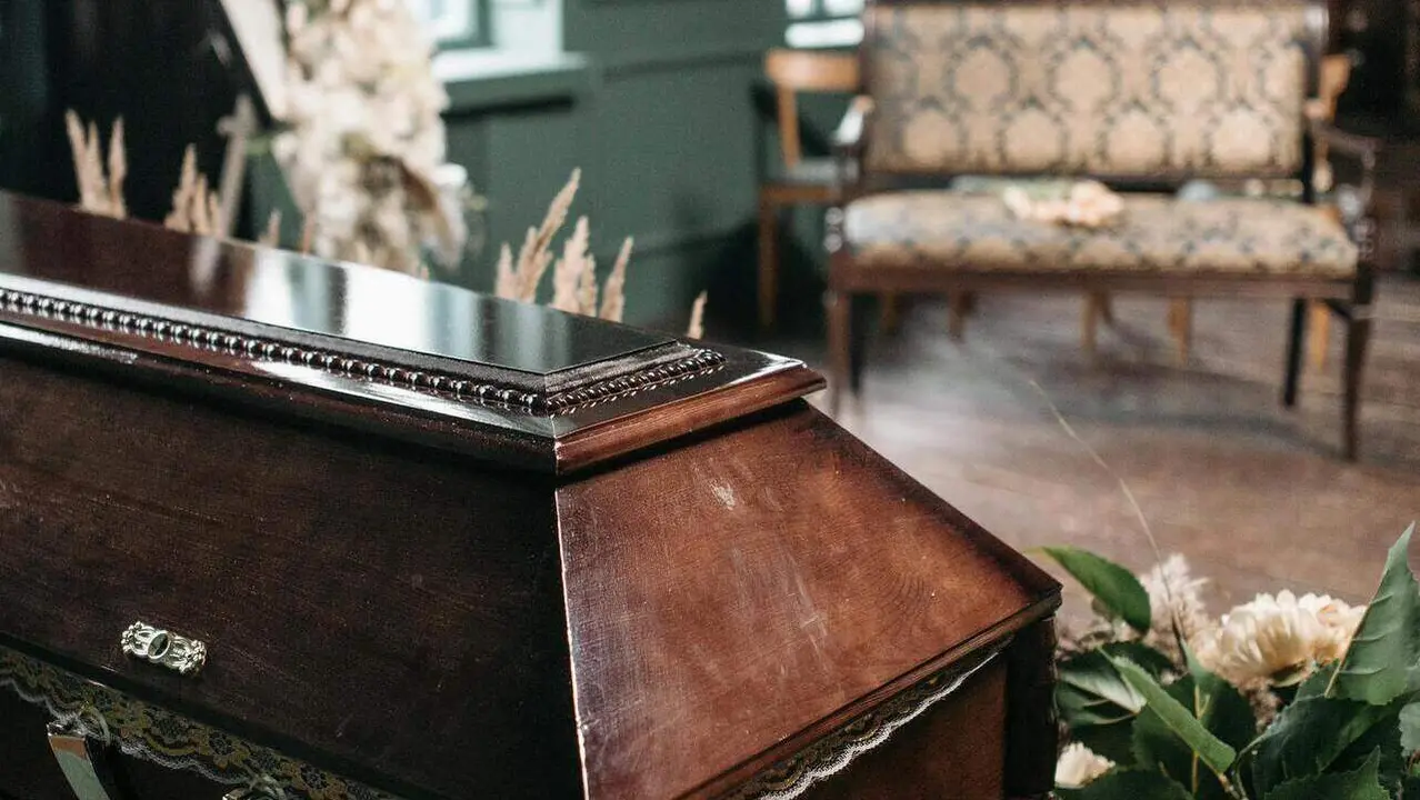 Servicios Fúnebres y esquelas en Madrid - pexels/Pavel Danilyuk