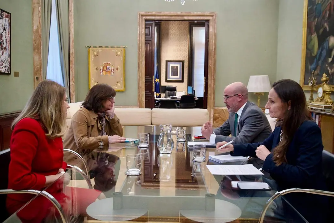 Reunión Almudena Lastra 2