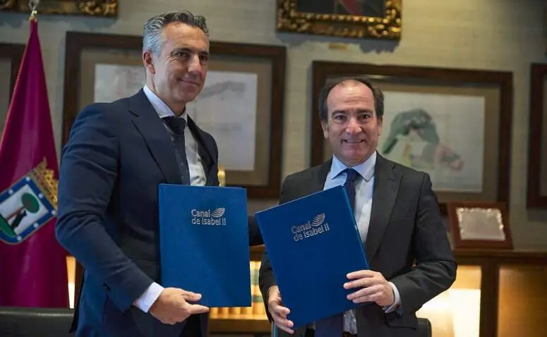 Novillo y Carabante durante firma protocolo depuradoras - Foto Ayuntamiento de Madrid