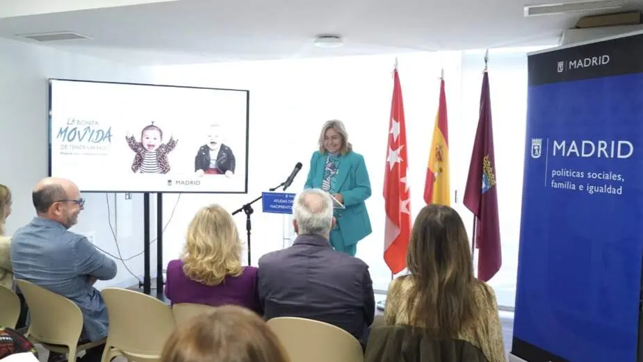 La vicealcaldesa, Inma Sanz, durante la presentación de las nuevas ayudas por nacimiento y adopción - Foto Ayuntamiento de Madrid