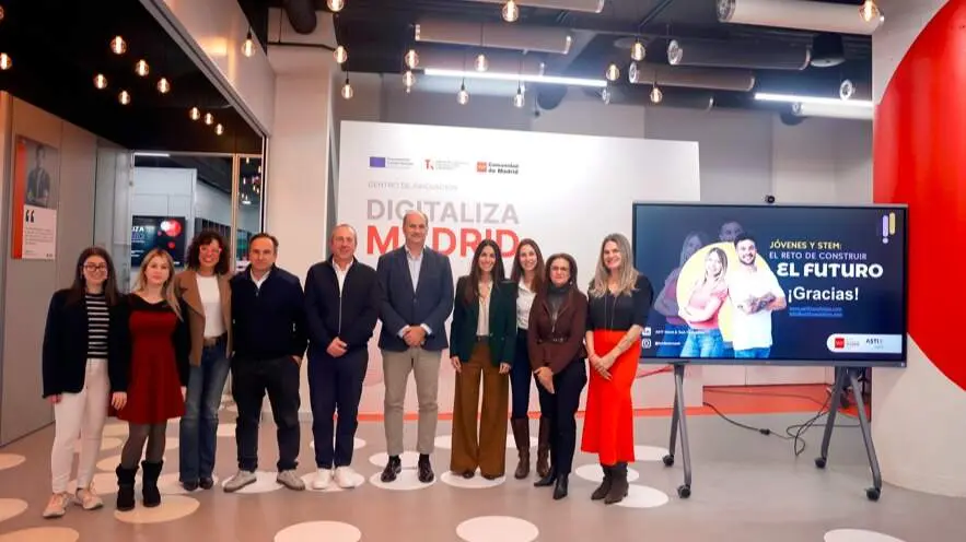 El consejero López-Valverde, en  la presentación del estudio  “¿Qué piensan los jóvenes españoles sobre las STEM?” de la Fundación ASTI - Foto Comunidad de Madrid