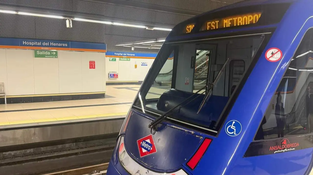 Metro en la Estación del Henares - Foto Servimedia