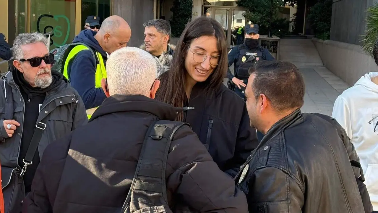 Carmen López mani seguridad privada