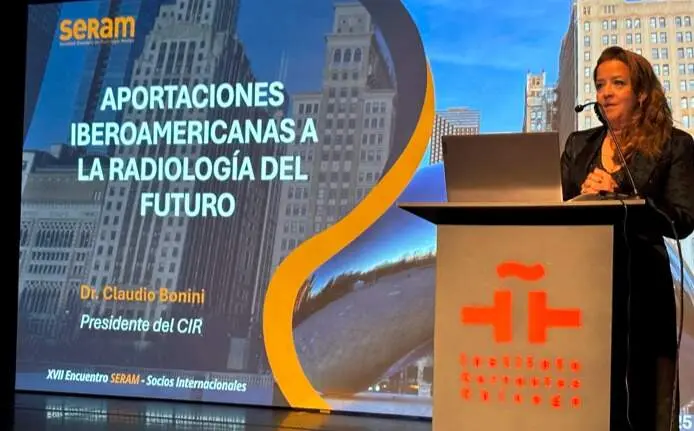 Fátima Matute, durante la conferencia en el Instituto Cervantes de Chicago - Foto Comunidad de Madrid