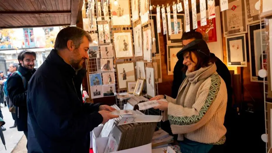 El consejero Garc&iacute;a Mart&iacute;n, durante su visita al Bel&eacute;n Monumental de San Lorenzo de El Escorial - Foto Comunidad de Madrid
