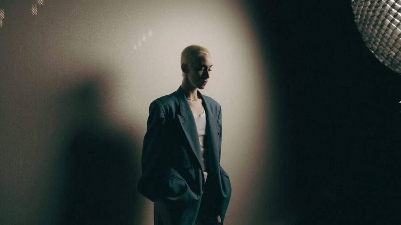 La cantante y compositora Ede, una de las artistas que han formado parte de la programaci&oacute;n de 21 DISTRITOS en 2025 - Foto Ayuntamiento de Madrid