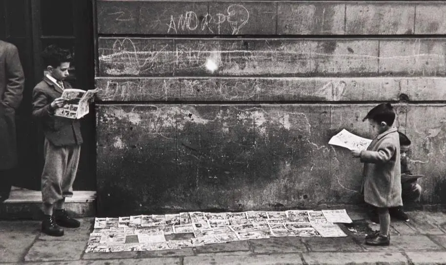 Exposici&oacute;n Oriol Maspons -  TBO-Ni&ntilde;os en la Barceloneta. (Barcelona) - Foto Real Academia de Bellas Artes de San Fernando