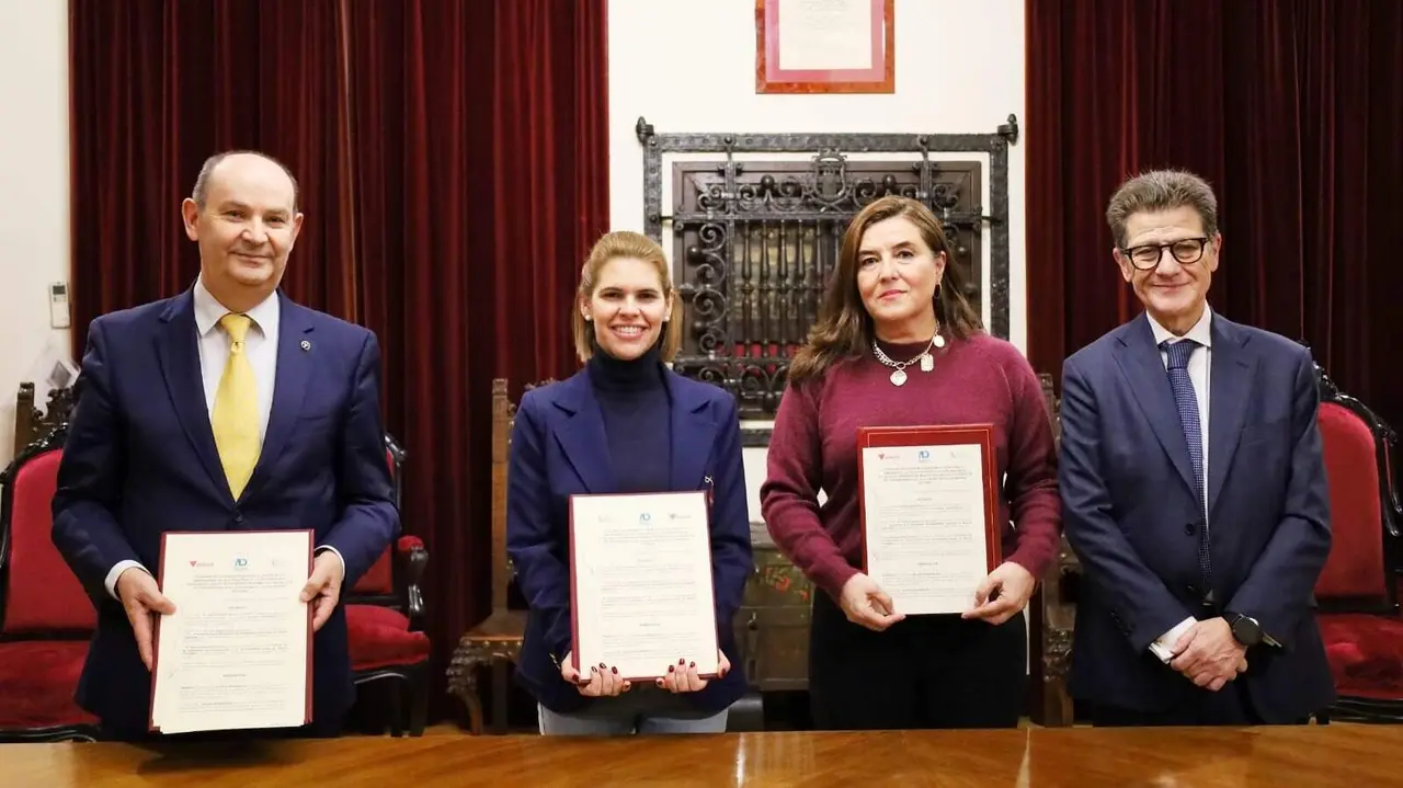 Alcal&aacute; Desarrollo, ASALMA y FECOMA firman un convenio para impulsar la econom&iacute;a social en Alcal&aacute; de Henares