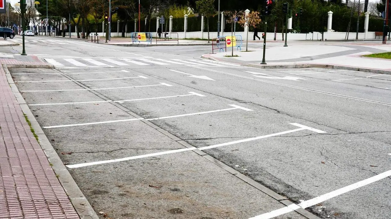 Mejoras en el aparcamiento de la Avenida Iker Casillas y Pintor Vel&aacute;zquez en M&oacute;stoles