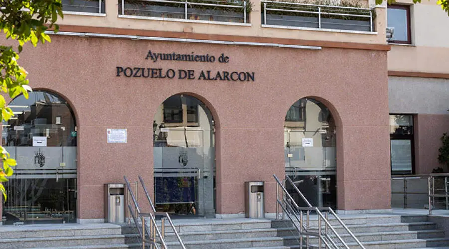 Fachada principal Ayto Pozuelo de Alarc&oacute;n
